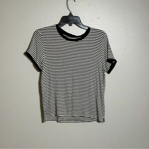 Aero Women Seriously Soft Girl Tee Black/White Striped Top‎ size M